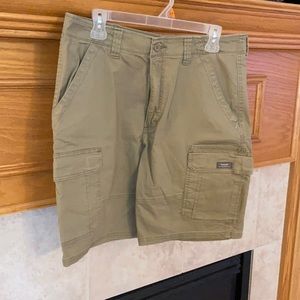 Wrangler men’s shorts size 34